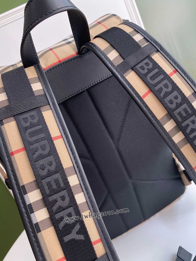 Burberry專門店新款雙肩包 巴寶莉Vintag復古格紋尼龍男士後背包 yxb1173